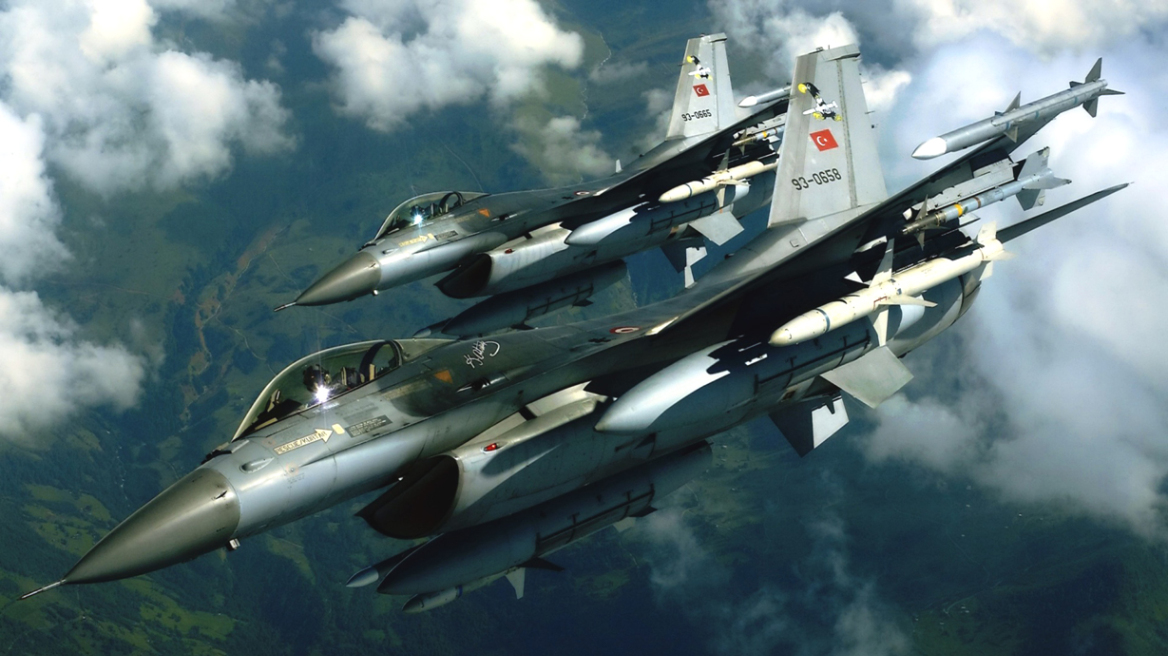 Τουρκικά αεροσκάφη έπληξαν δέκα στόχους των τζιχαντιστών στη βόρεια Συρία